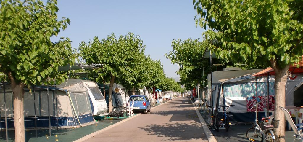 Camping Y Bungalows Monmar Монкофар Екстер'єр фото